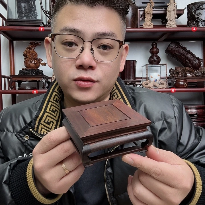 大红酸枝工艺品底座