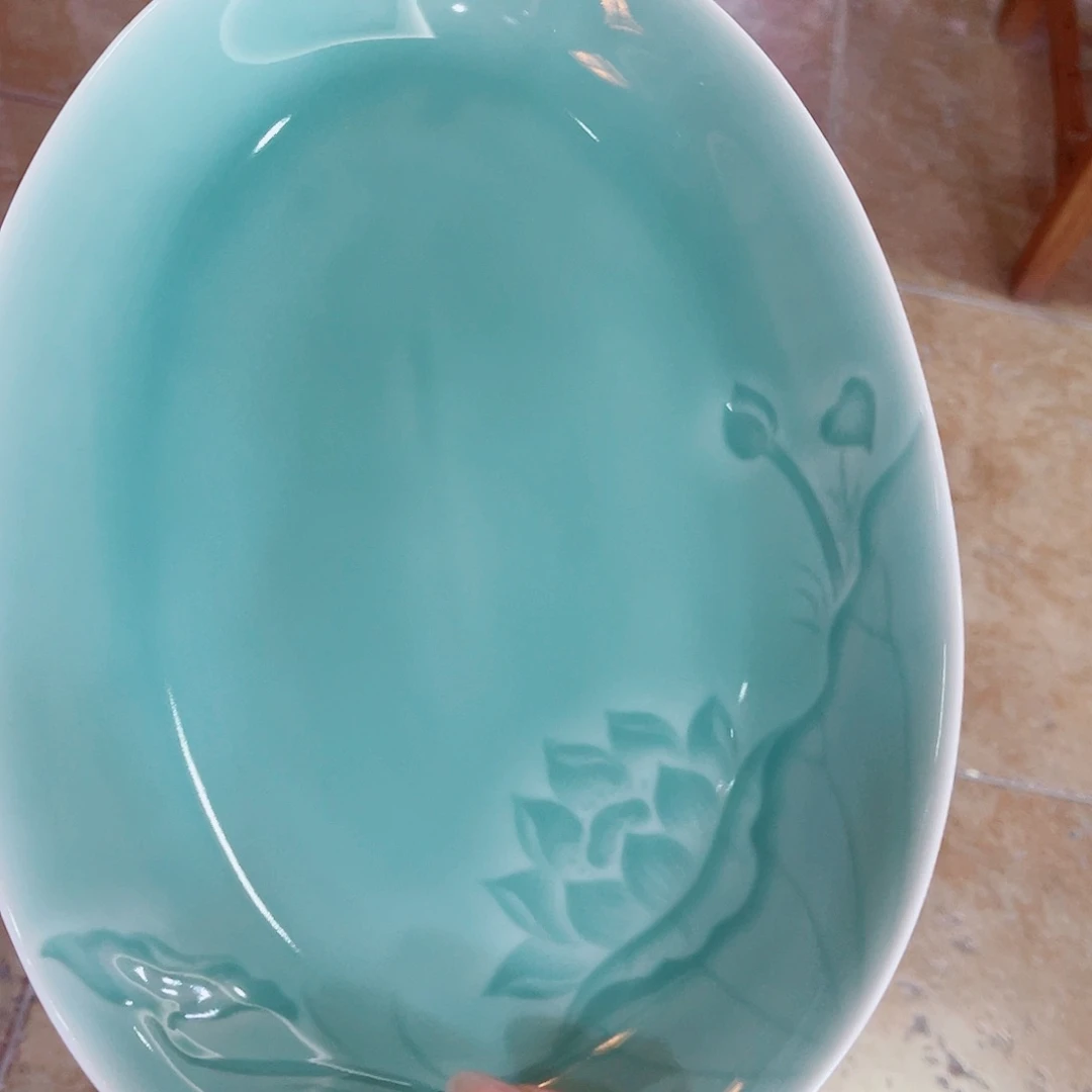 青瓷哈哈哈哈哈哈哈