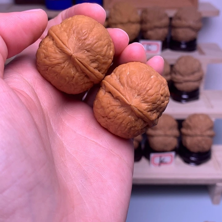 文玩核桃把件42粗筋屁桃33尺