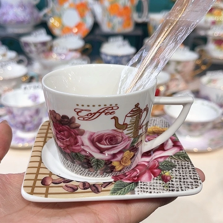 骨瓷瓷器瓷器瓷器浓缩