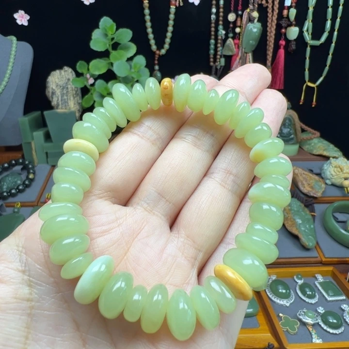 紫***夜岫岩河磨玉（透闪石质玉）未镶嵌手串