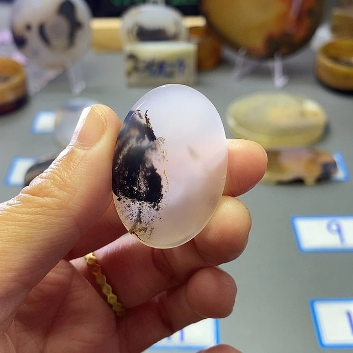 玛瑙/玉髓未镶嵌珠宝半成品127