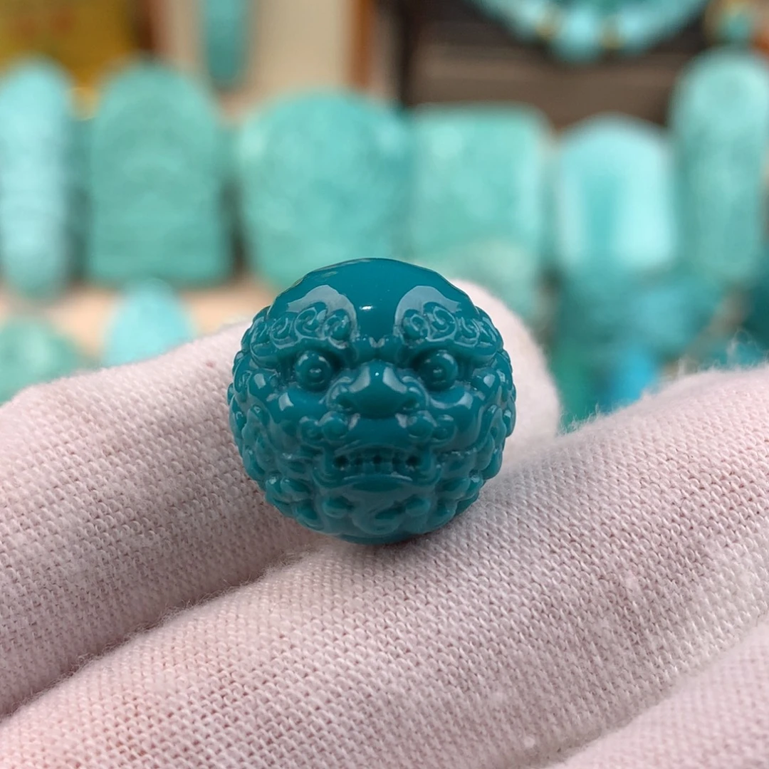 绿松石未镶嵌唐狮圆珠卡16.5