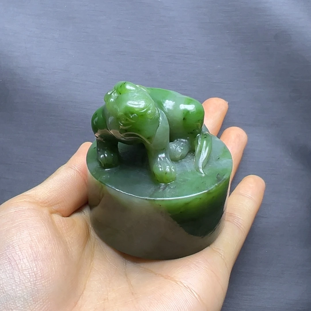 朱***其和田玉未镶嵌挂件