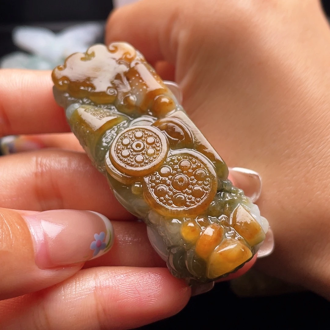 定制翡翠未镶嵌装*虎天然