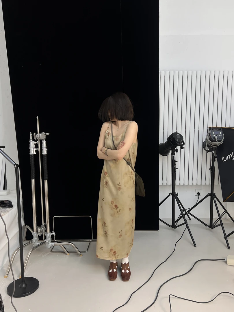 芃汀·复古印花吊带长裙