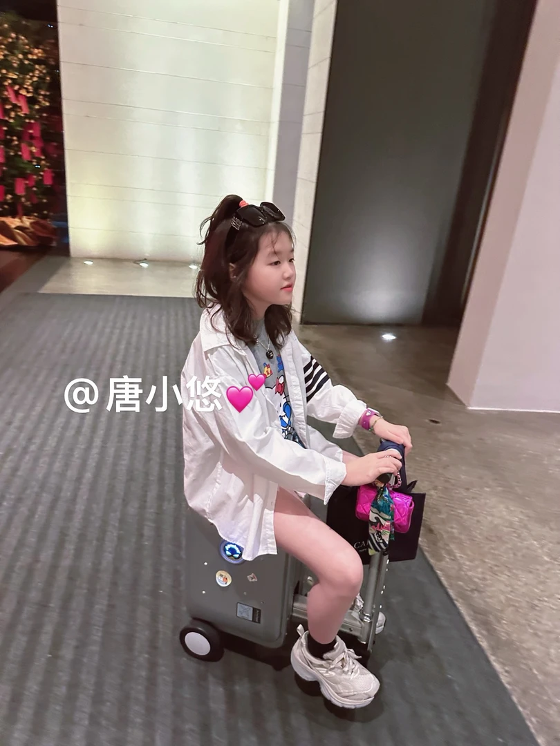 唐小悠 童装定制款 上新2025小悠同款 潮牌白衬衫