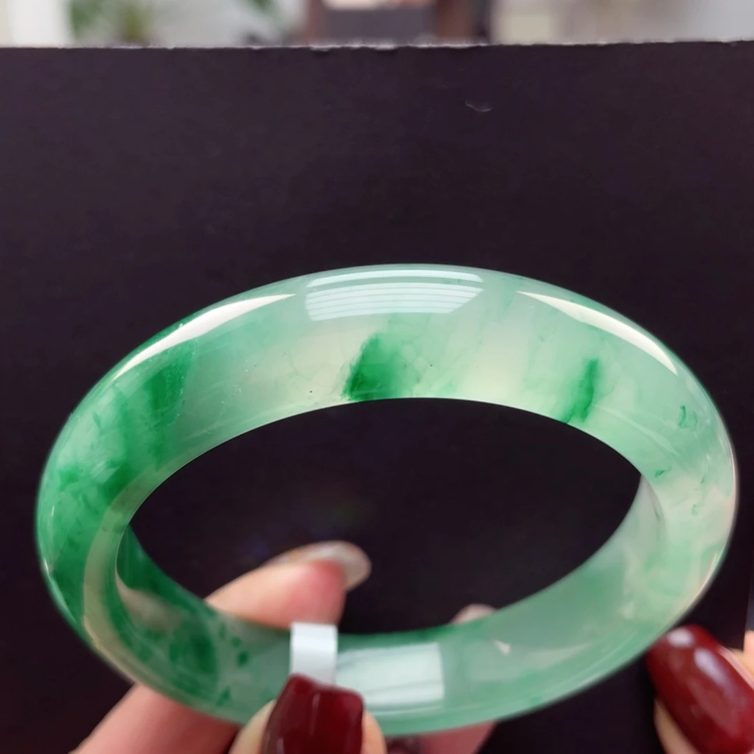 石英质玉手镯未镶嵌卡*达