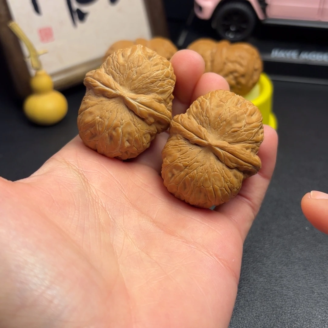 …***：吊坠文玩核桃文玩核桃元宝尺寸43+