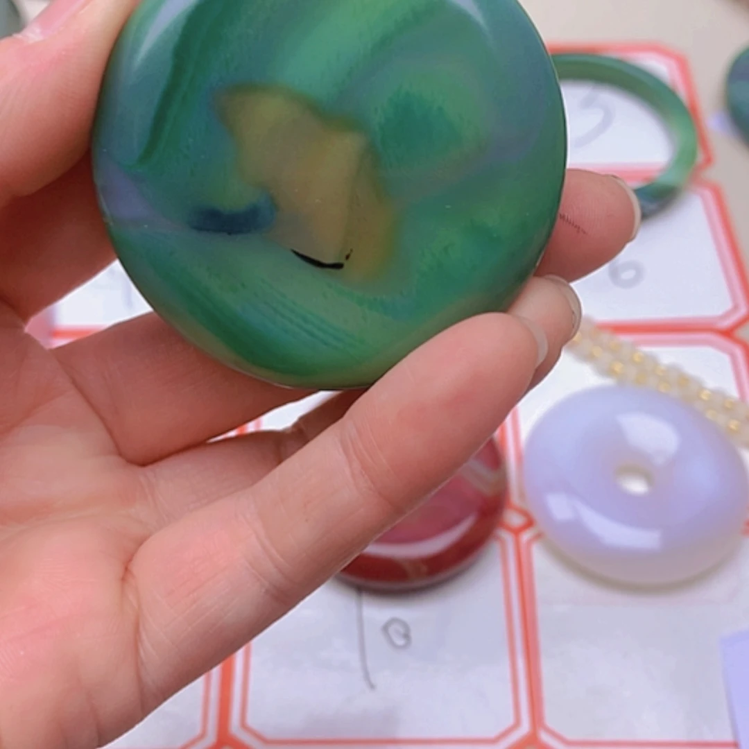 【闪购商品】玛瑙/玉髓珠宝奇石未镶嵌温*