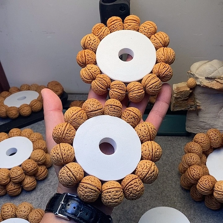 桃核吊坠超大尺寸磨盘桃核福利价