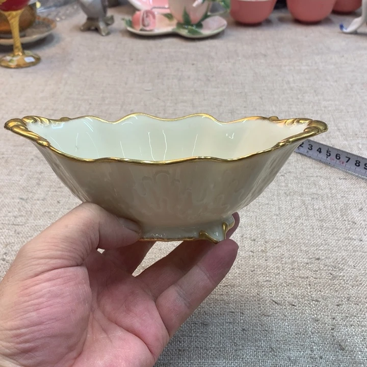 金瓷阁家的美丽瓷器