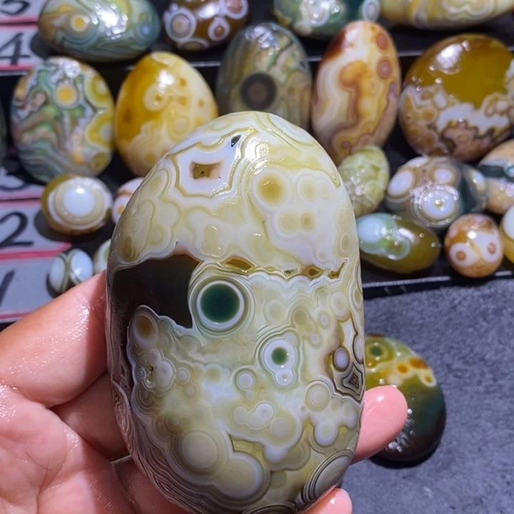 玛瑙/玉髓未镶嵌珠宝半成品78