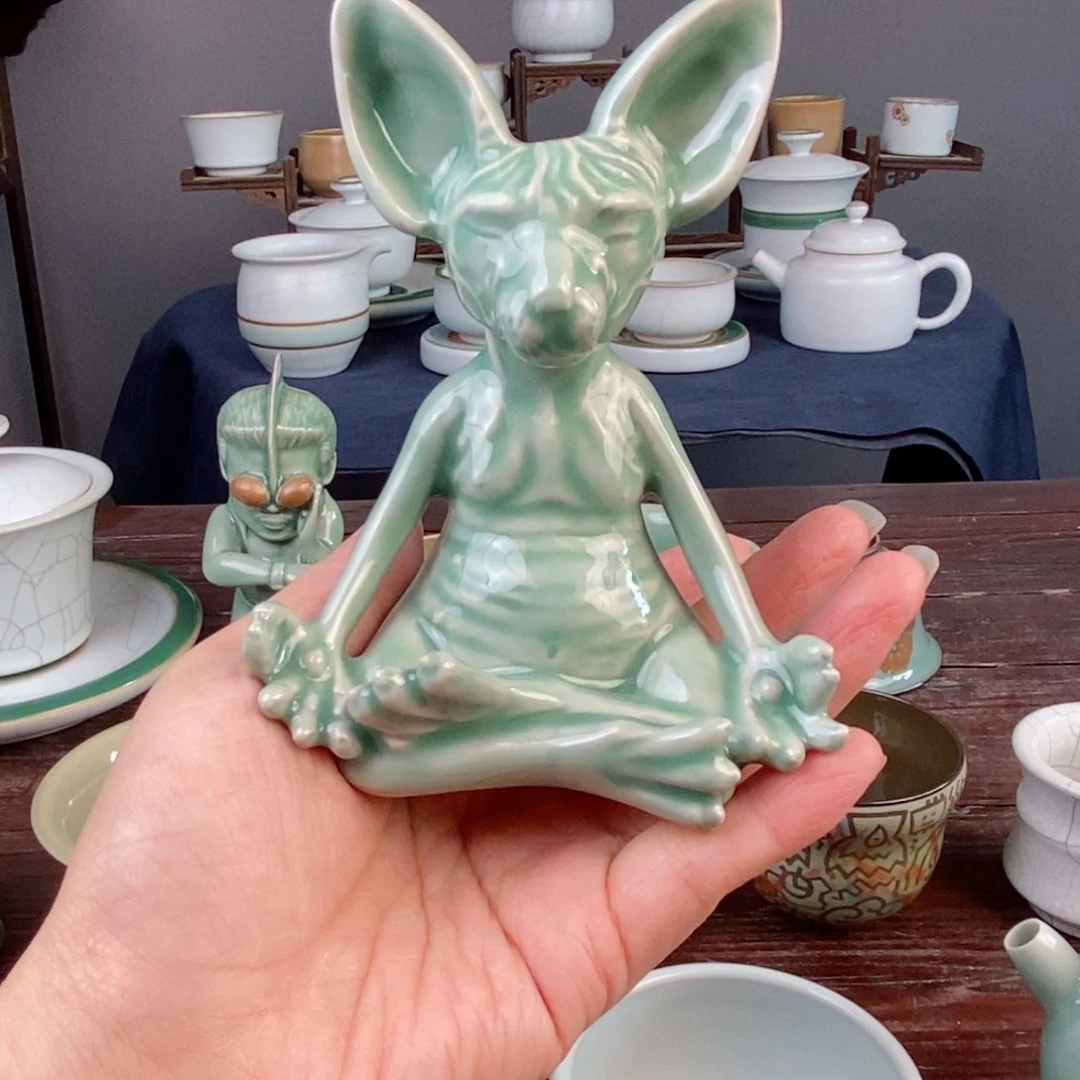 朱砂胎梅子青无毛猫 茶宠 摆件