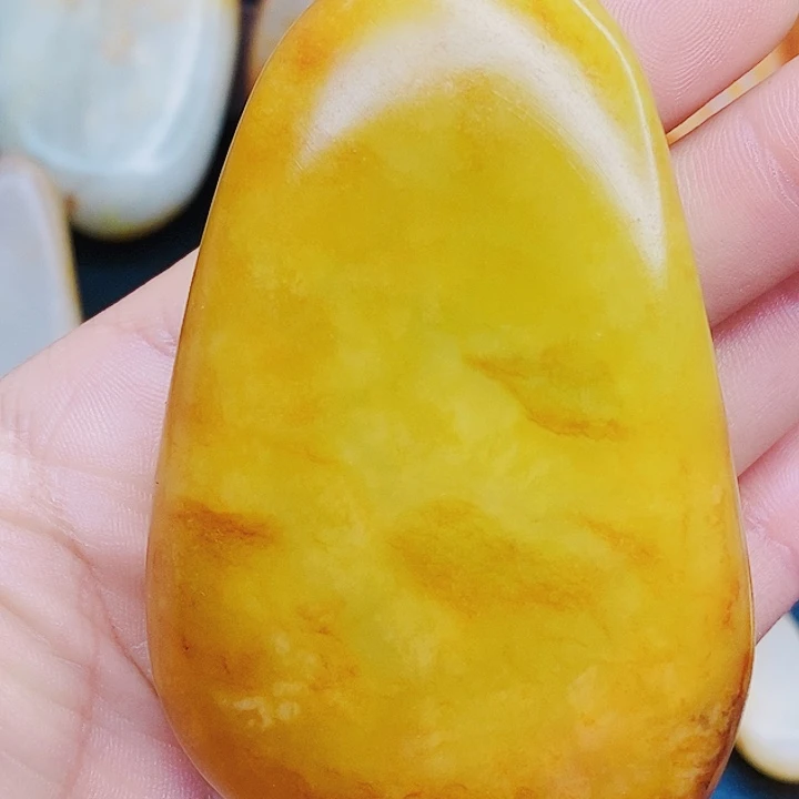 未镶嵌和田玉挂件