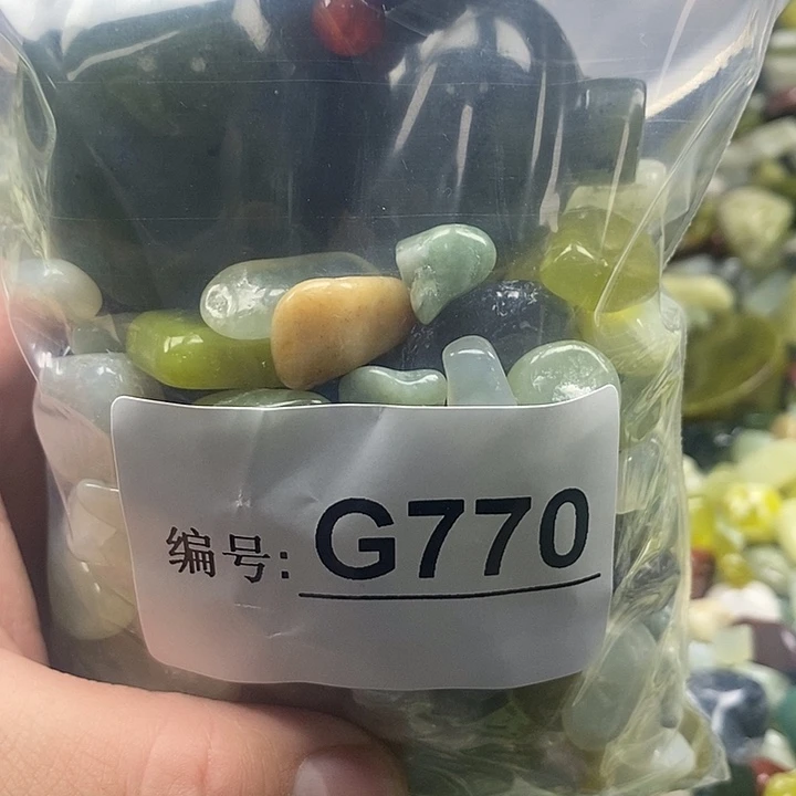岫玉鱼缸石未镶嵌