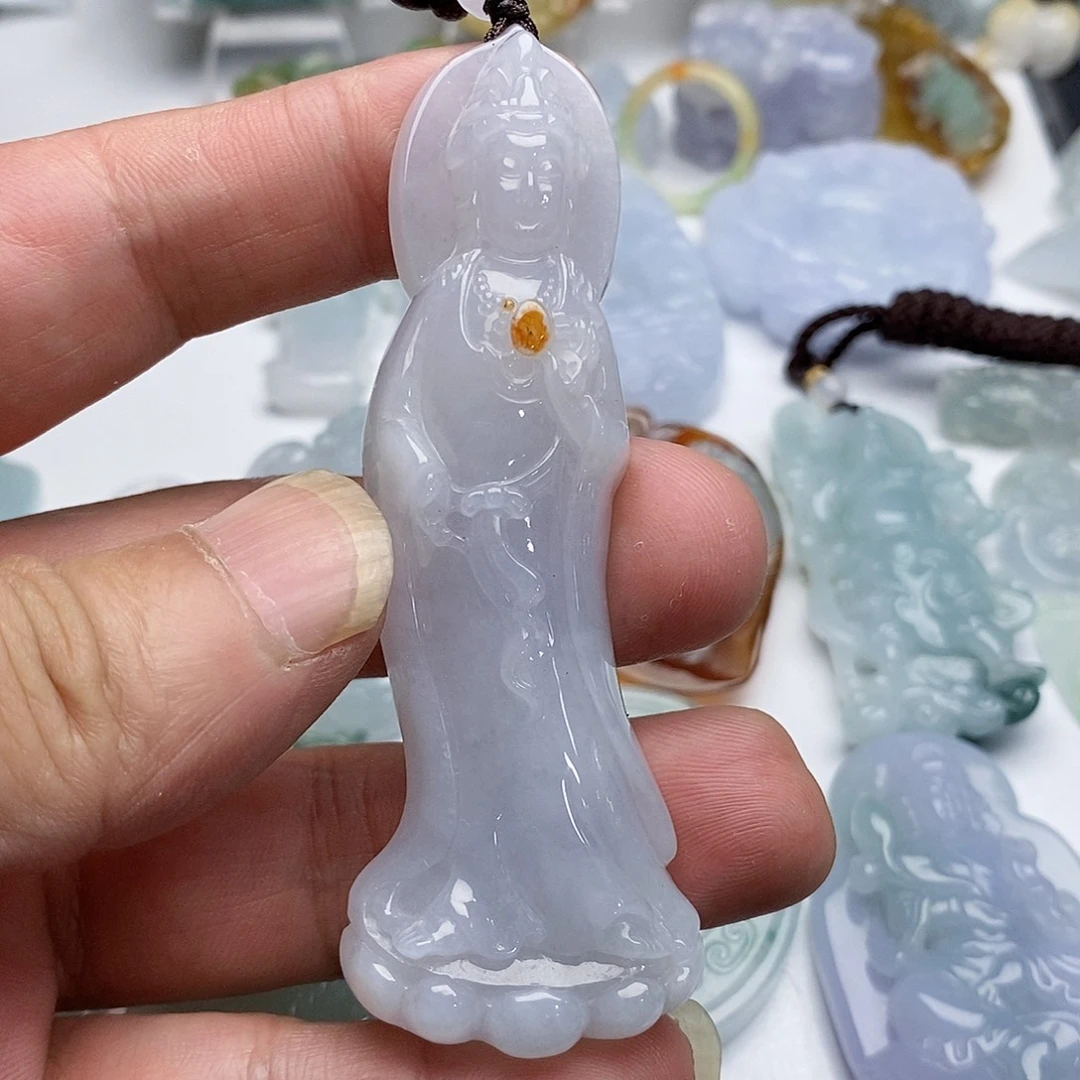 翡翠未镶嵌颈饰站观音