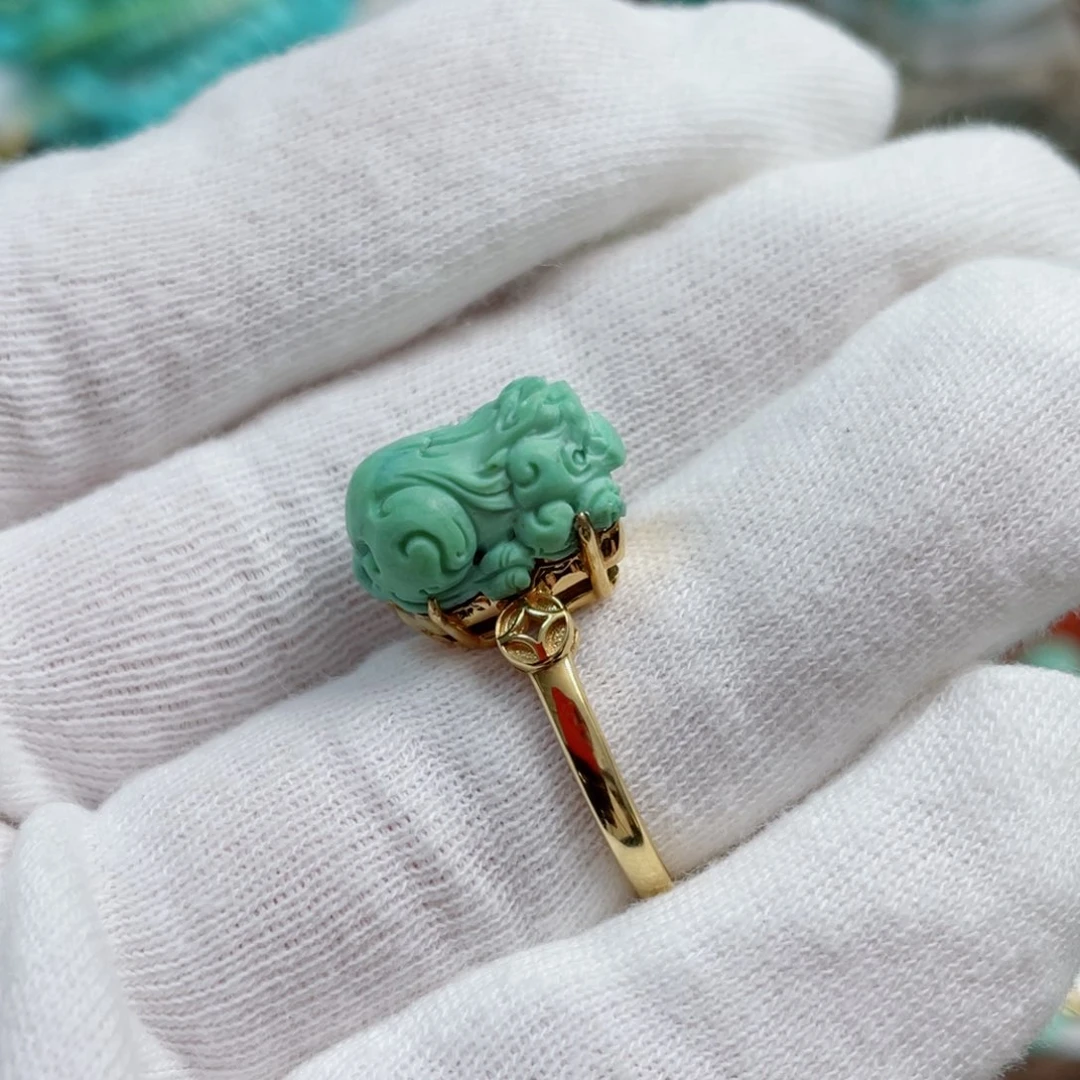 绿松石珠宝奇石18K金镶嵌