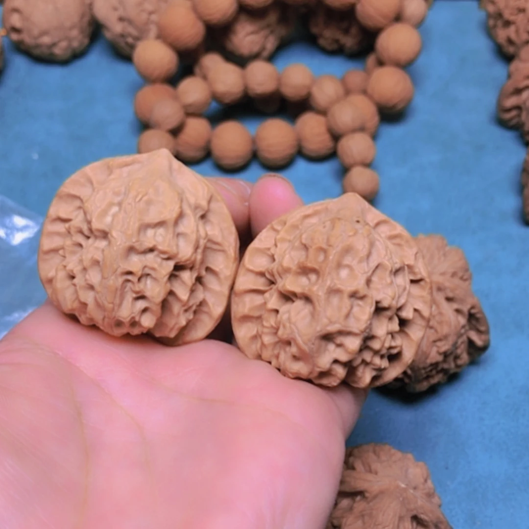 【闪购商品】摆件核桃39白蛇谷修尖出油
