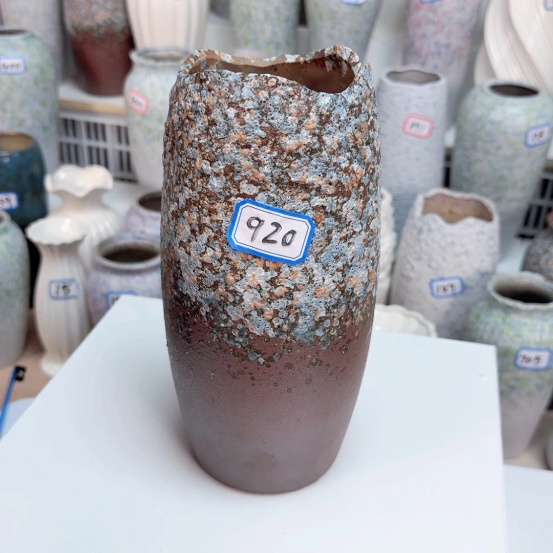 920号陶瓷高24厘米一个