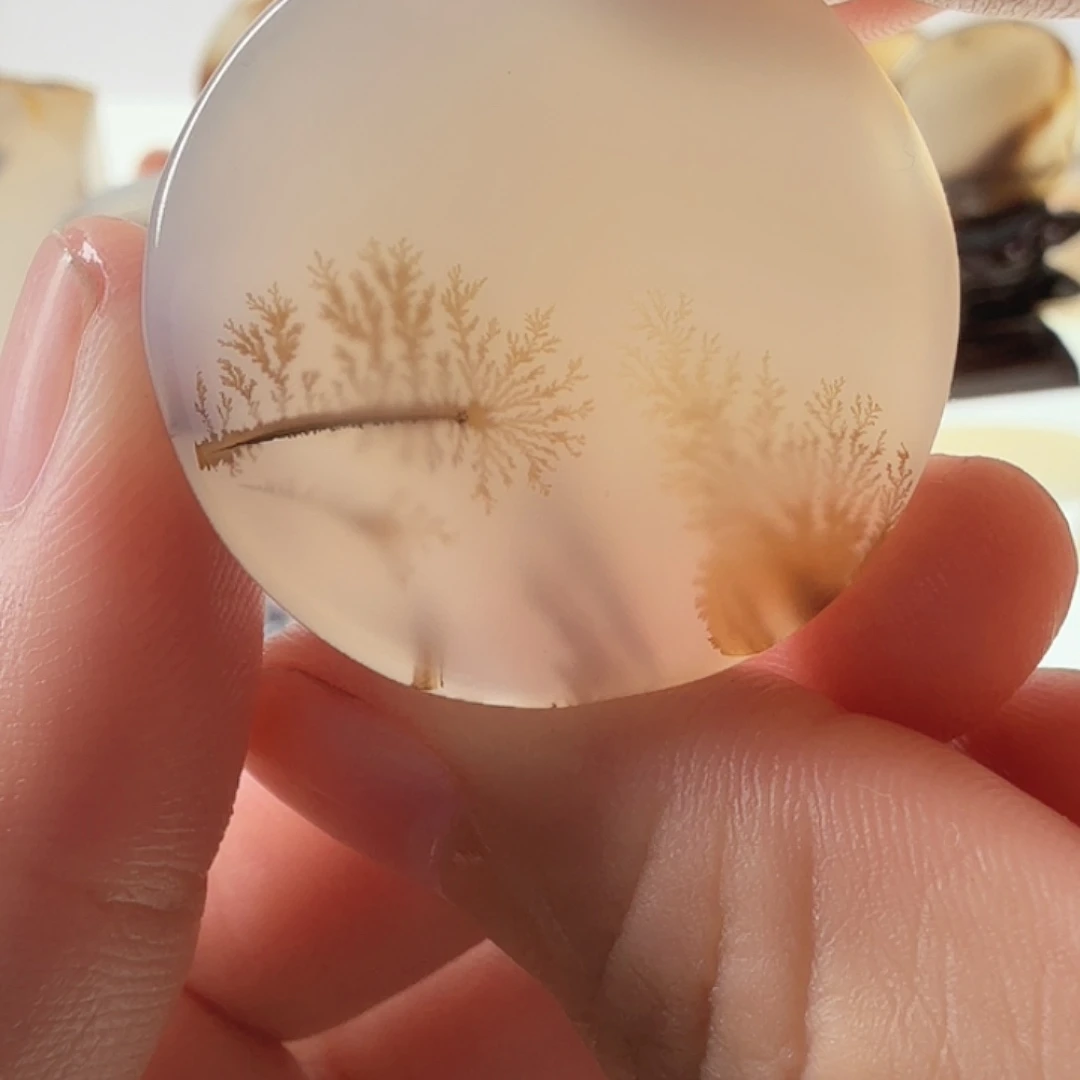 玛瑙/玉髓未镶嵌珠宝半成品