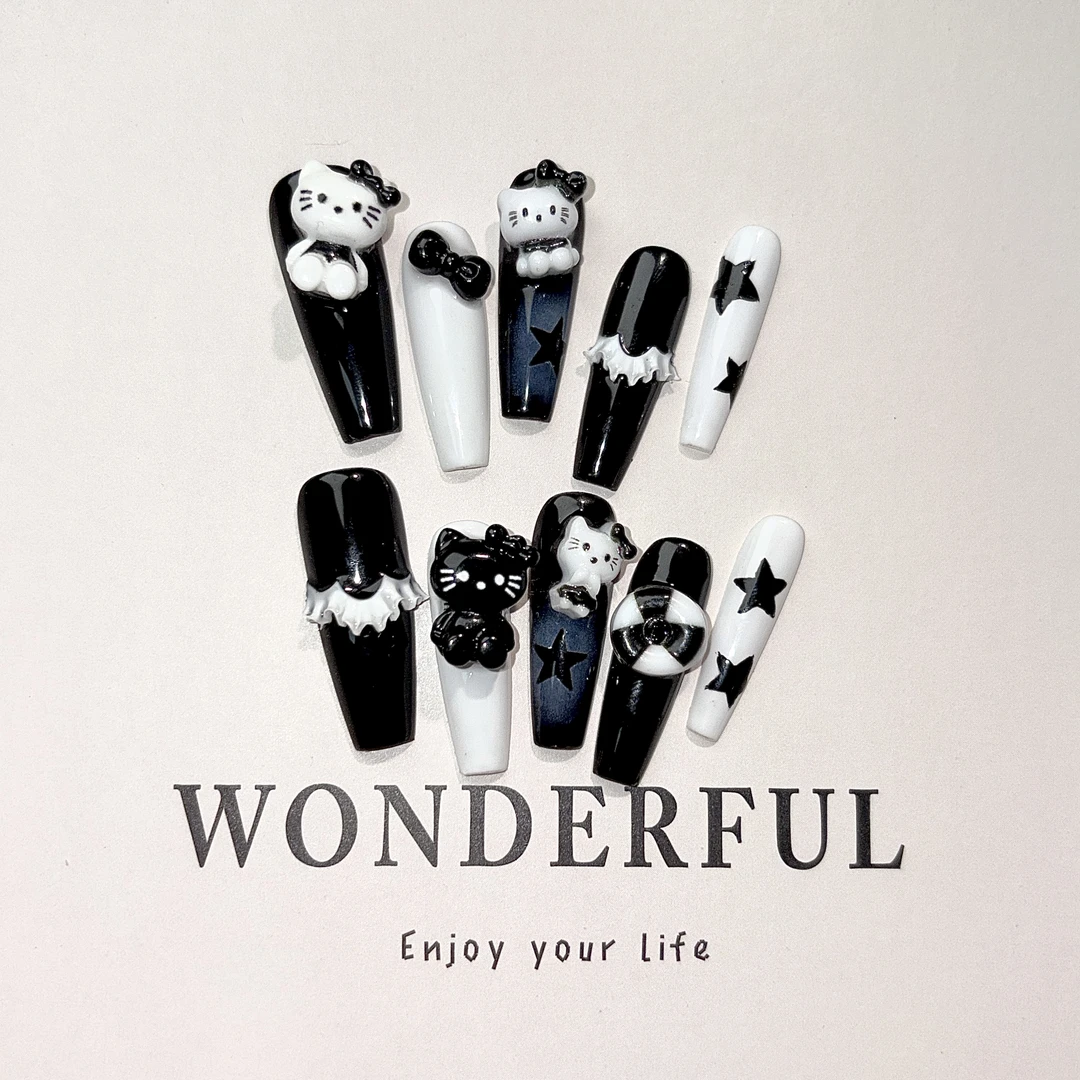 【小猫物语2.0】2025新款纯手工穿戴甲夏日可爱卡通美甲