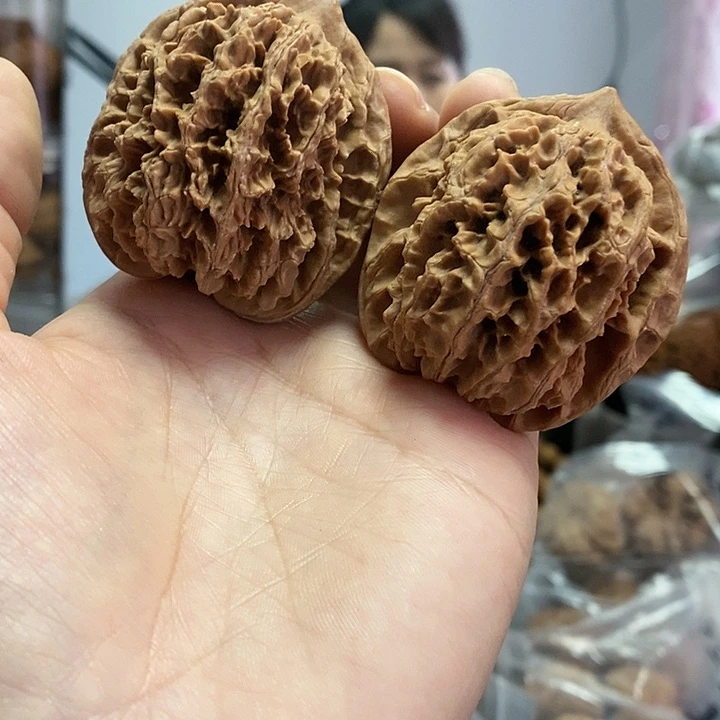 文玩核桃把件47中国大花油