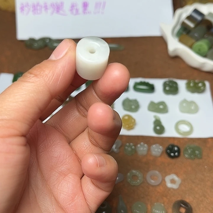 和田玉未镶嵌珠宝半成品18号