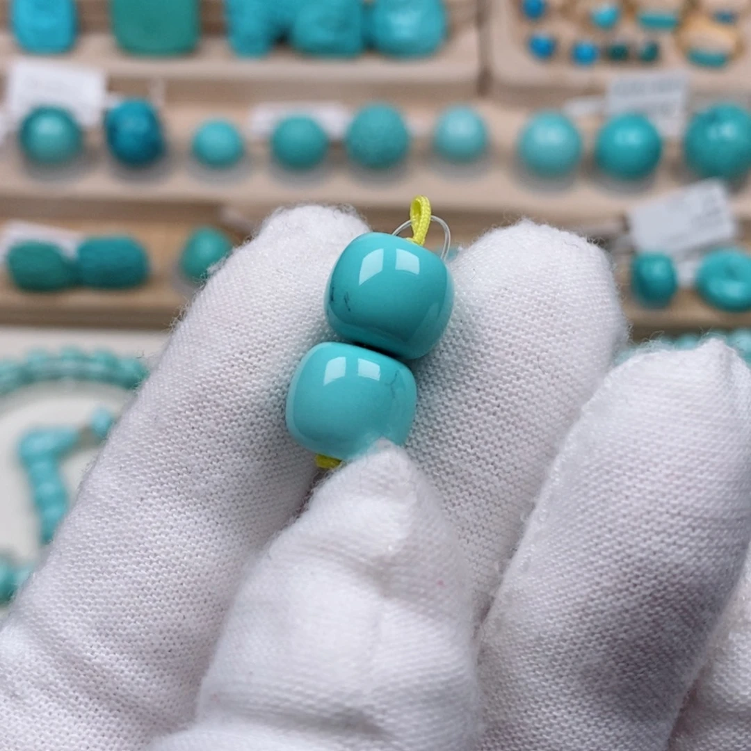 绿松石原矿绿松石未镶嵌云*