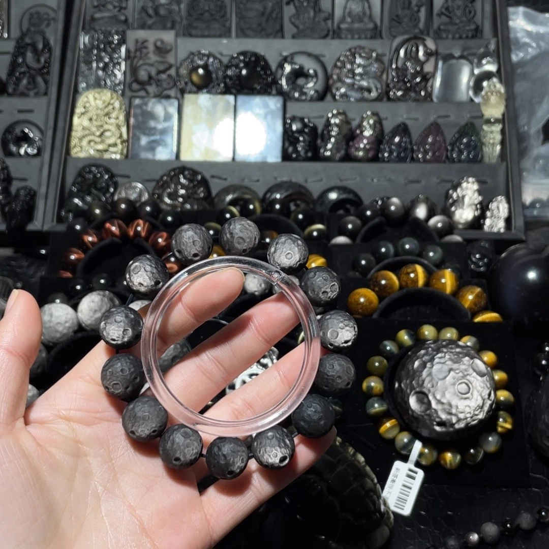 半***民黑曜岩未镶嵌珠宝奇石