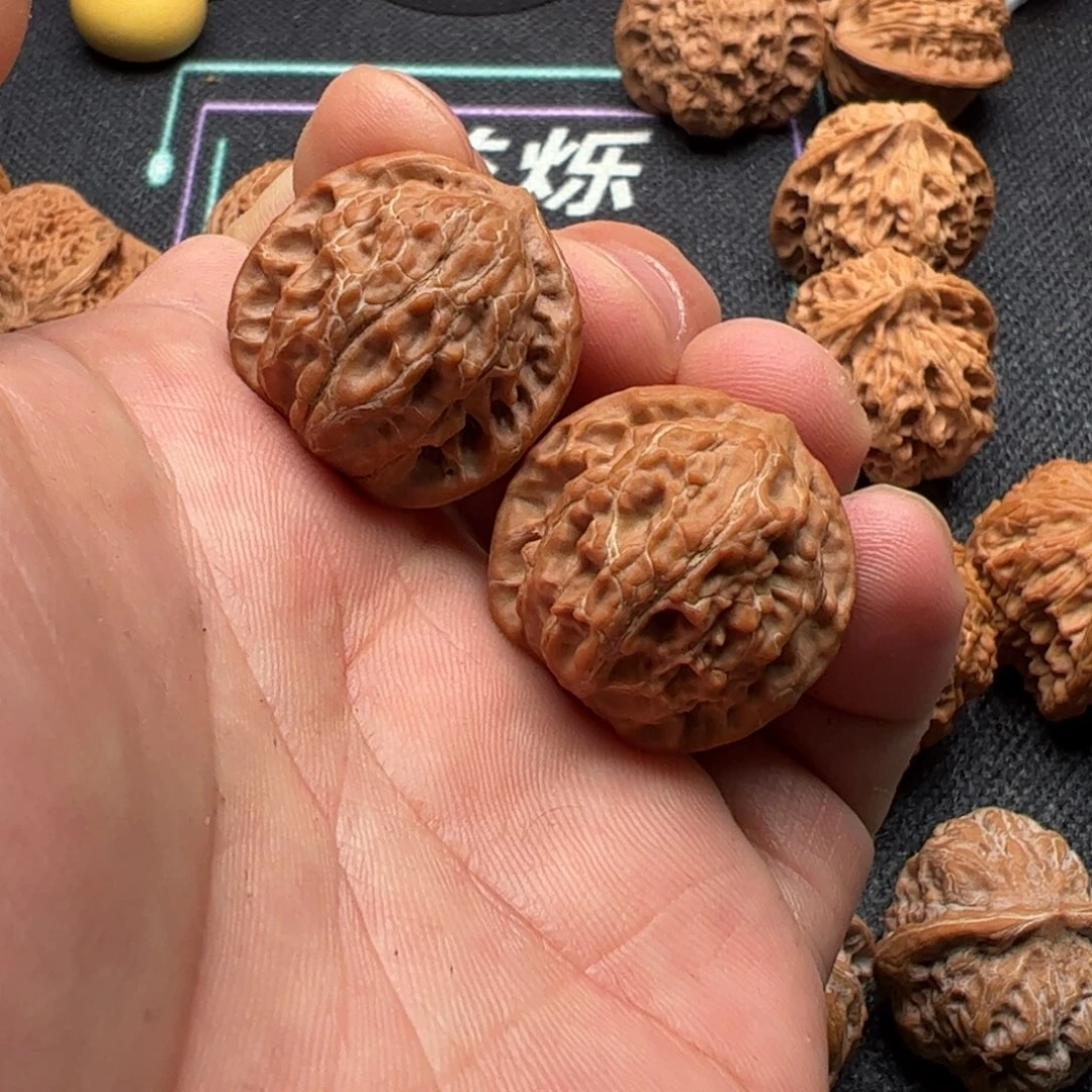 文玩核桃吊坠29全品平谷猫耳朵