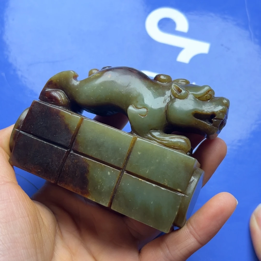 和田玉把件未镶嵌