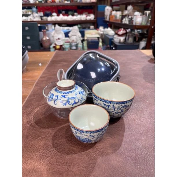 019缠枝莲一壶二杯旅行茶具