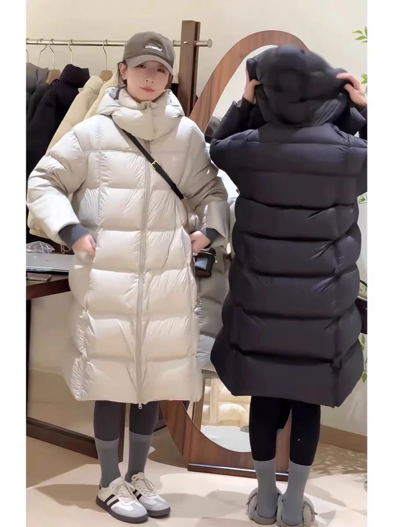 戴帽长款羽绒服外套