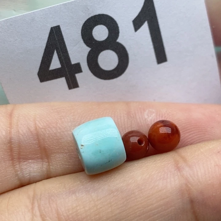 南红玛瑙未镶嵌珠宝奇石