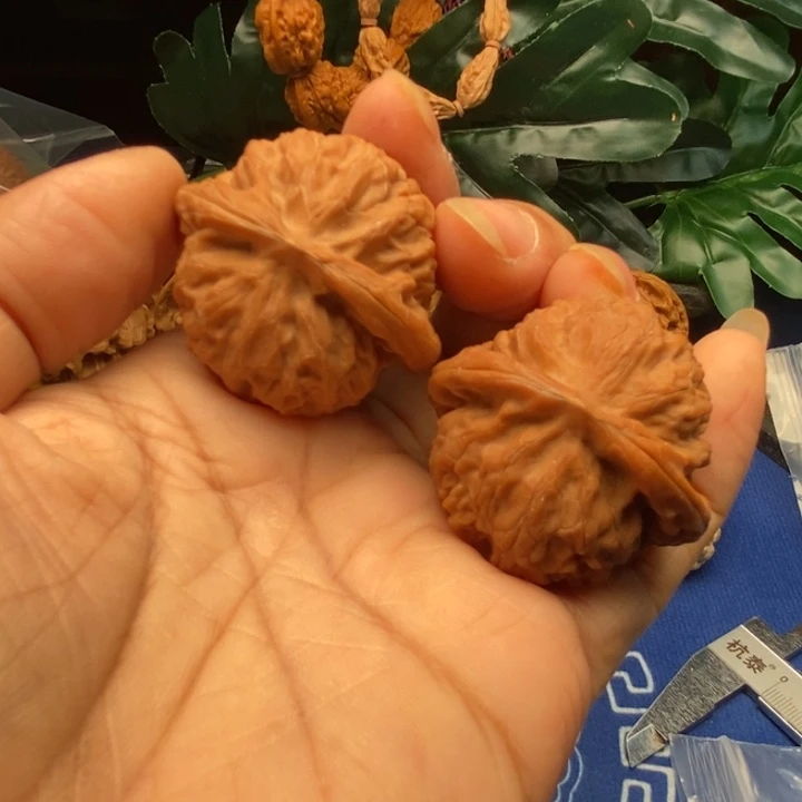 吊坠文玩核桃宫灯