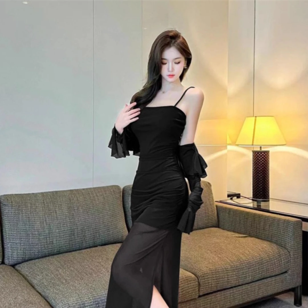 赫本风轻熟御姐2025新款性感防晒开衫显瘦不规则喇叭袖防晒衫女