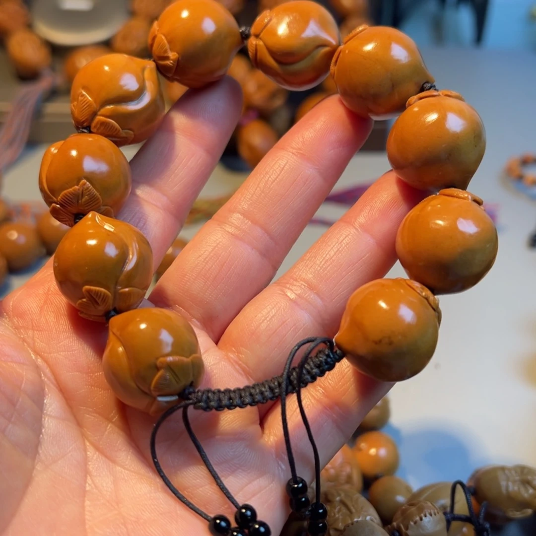 橄榄核手串/手链白****子寿桃手串
