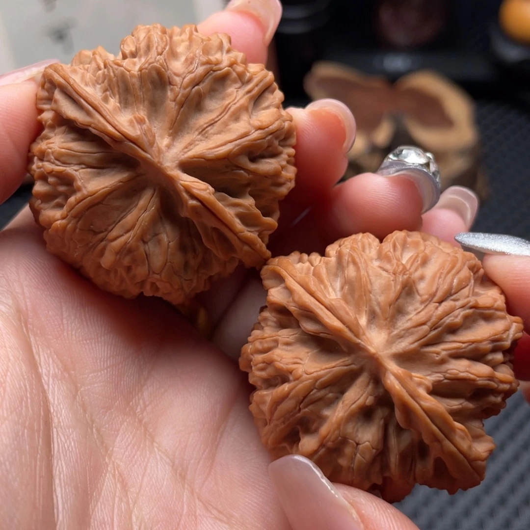 文玩核桃把件全品球体苹果园