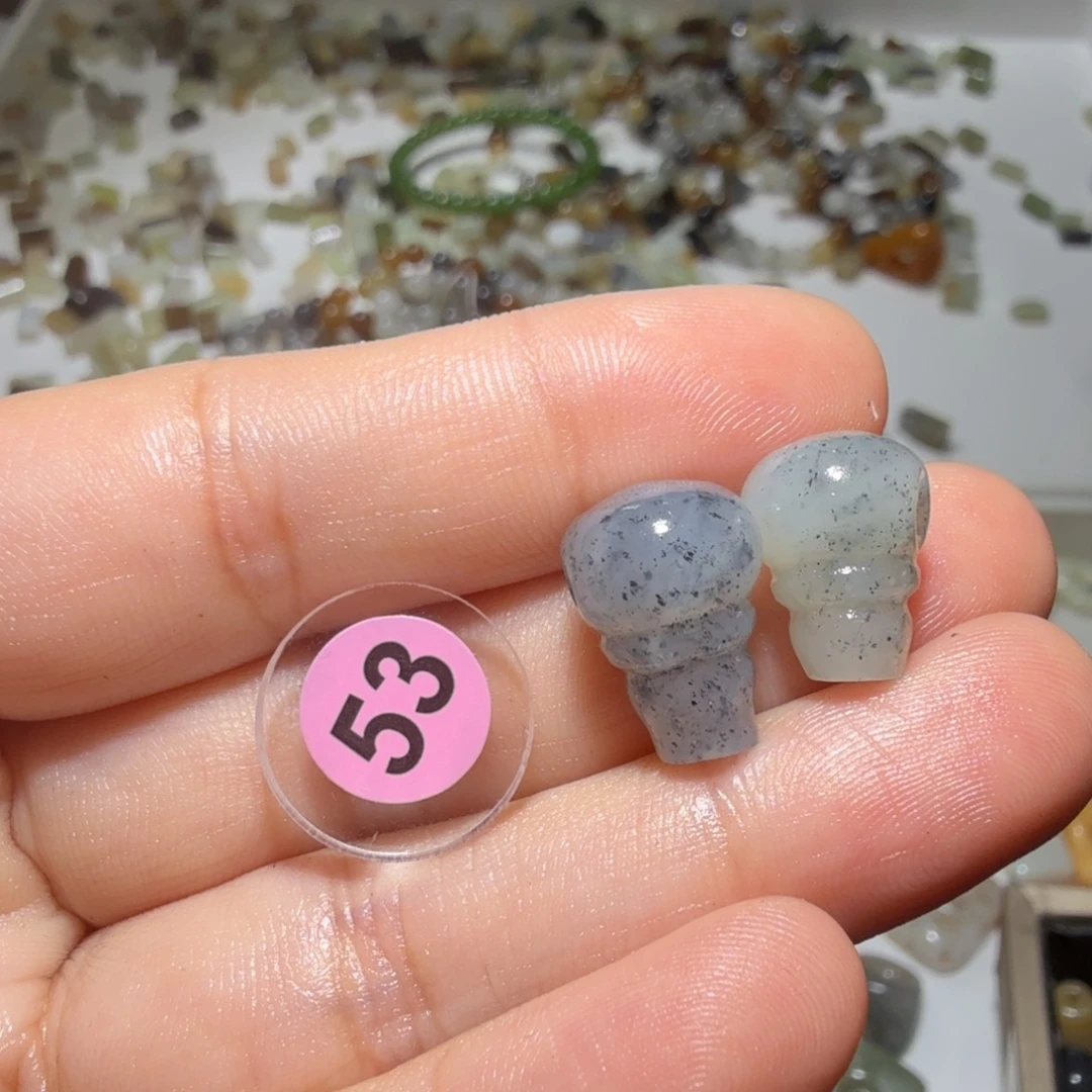 和田玉未镶嵌珠宝奇石