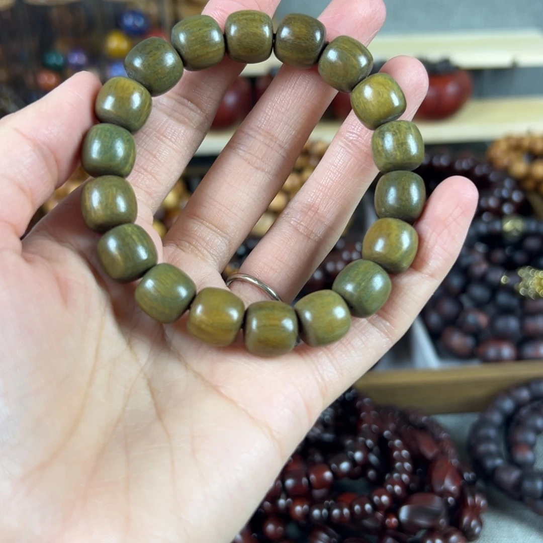 维腊木（绿檀）其他一**羊……