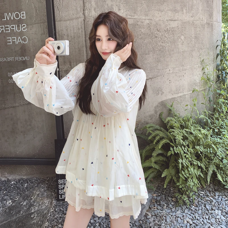 米白色刺绣印花长袖上衣阔腿裤裙套装两件套女2025早秋法式初恋风