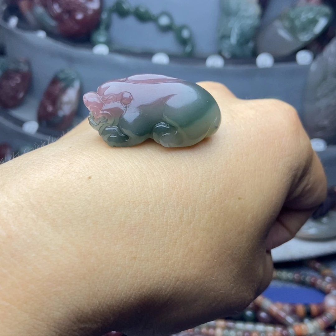 玛瑙/玉髓颈饰未镶嵌