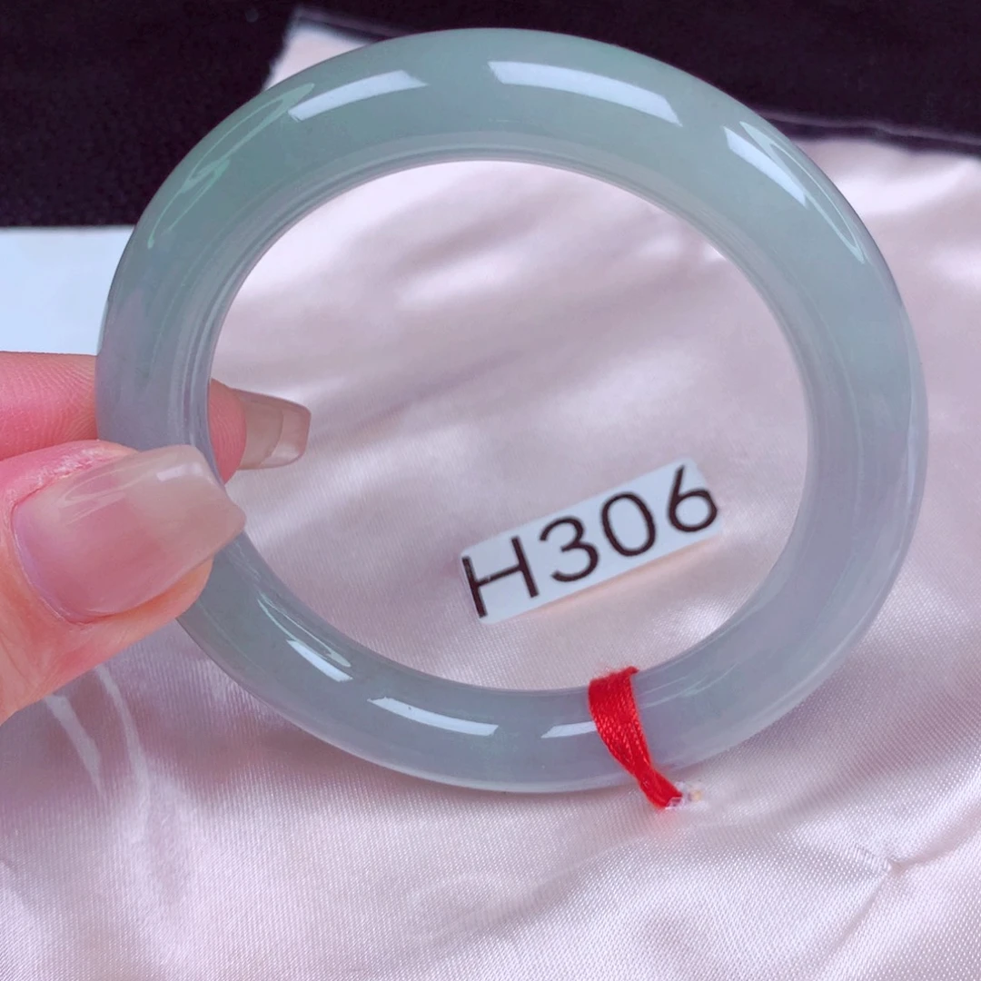 翡翠未镶嵌手镯手镯