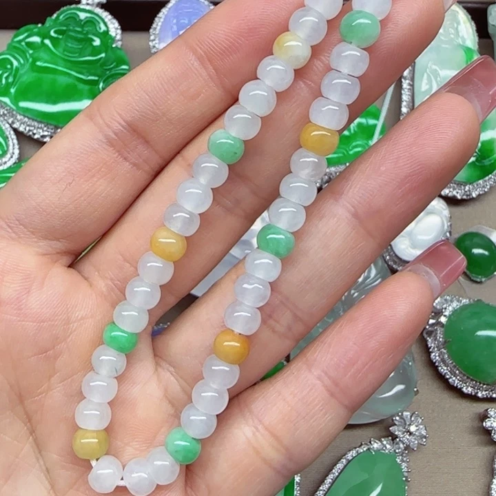 翡翠18K金镶嵌颈饰手链