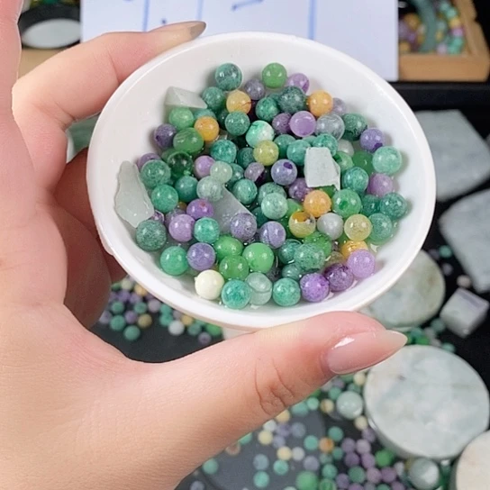 翡翠未镶嵌颈饰天然翡翠