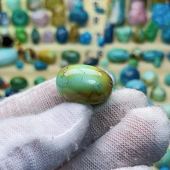 绿松石未镶嵌配饰