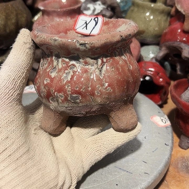 粗陶花盆，现在都不一样