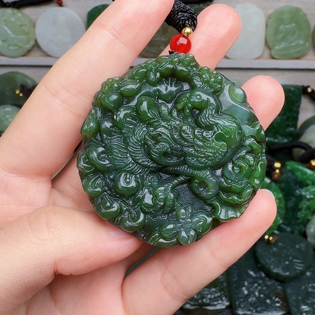 颈饰未镶嵌和田玉