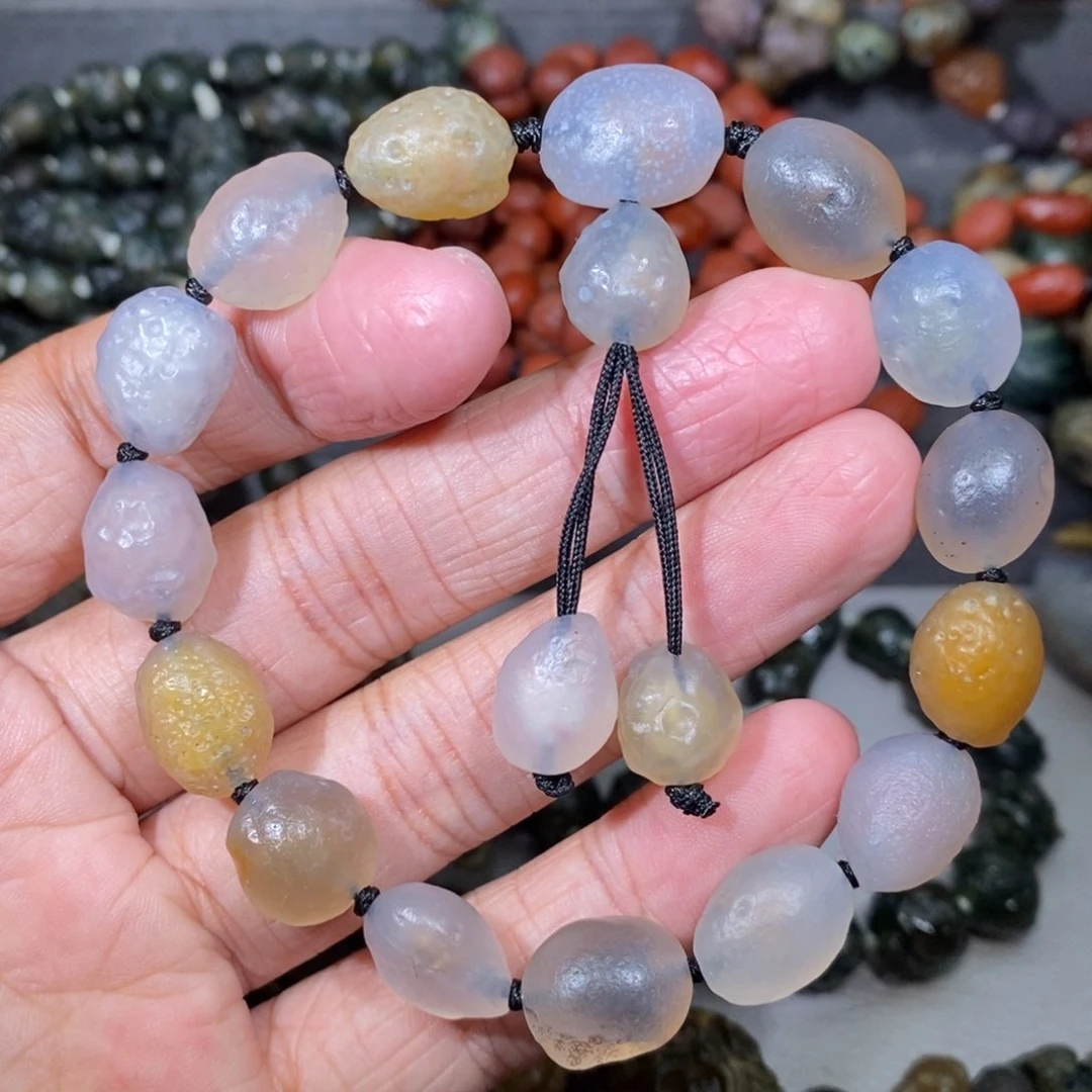 未镶嵌玛瑙/玉髓珠宝奇石